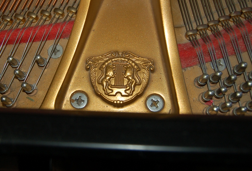 Samick Ebony Classic Grand Piano