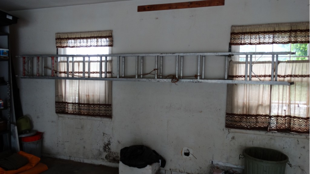 Aluminum Extension Ladder