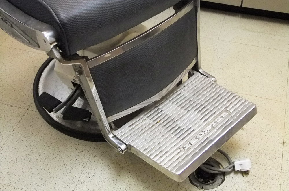 Belmont Hydraulic Barber Chair