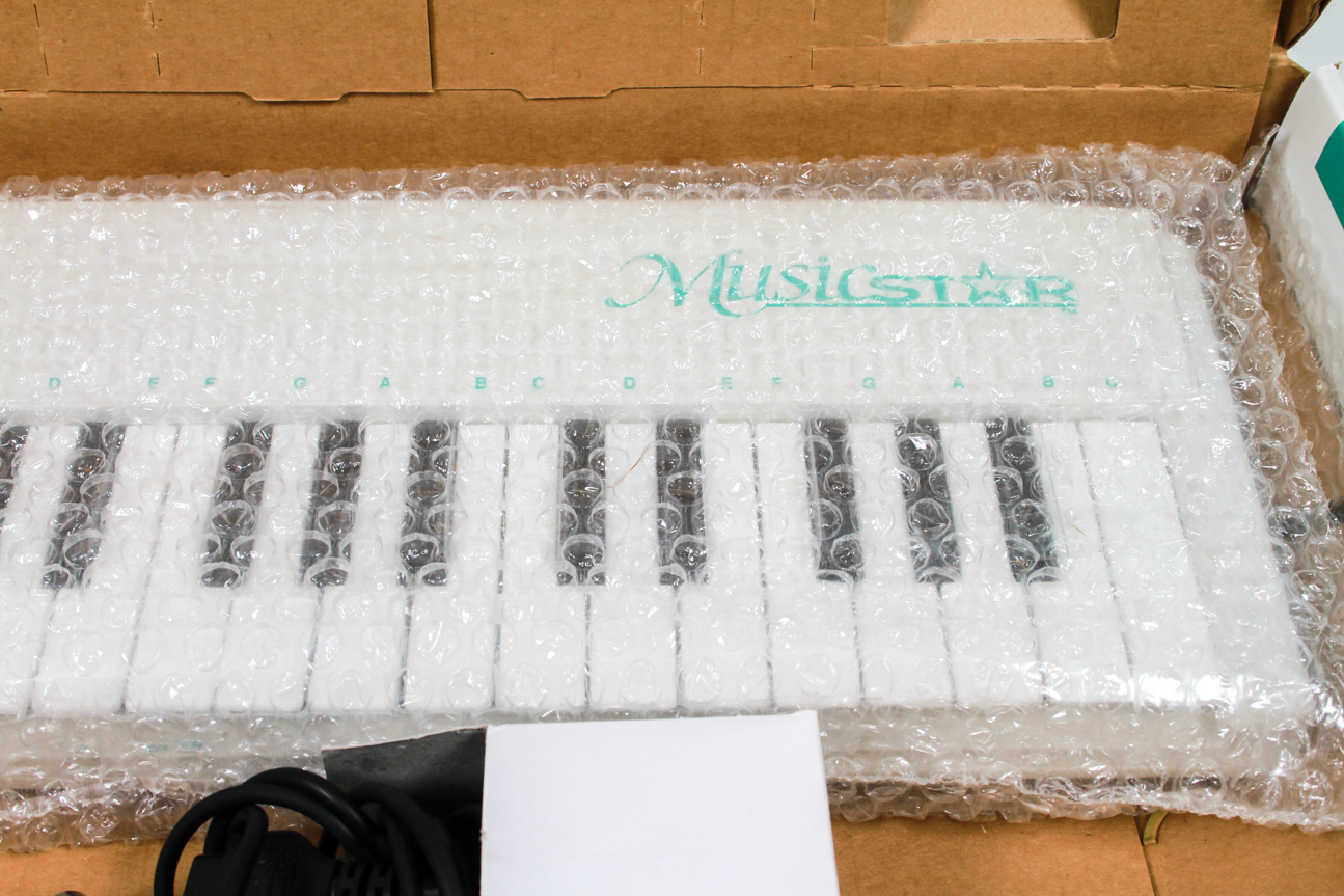 Reveal Music Star Multimedia Music System