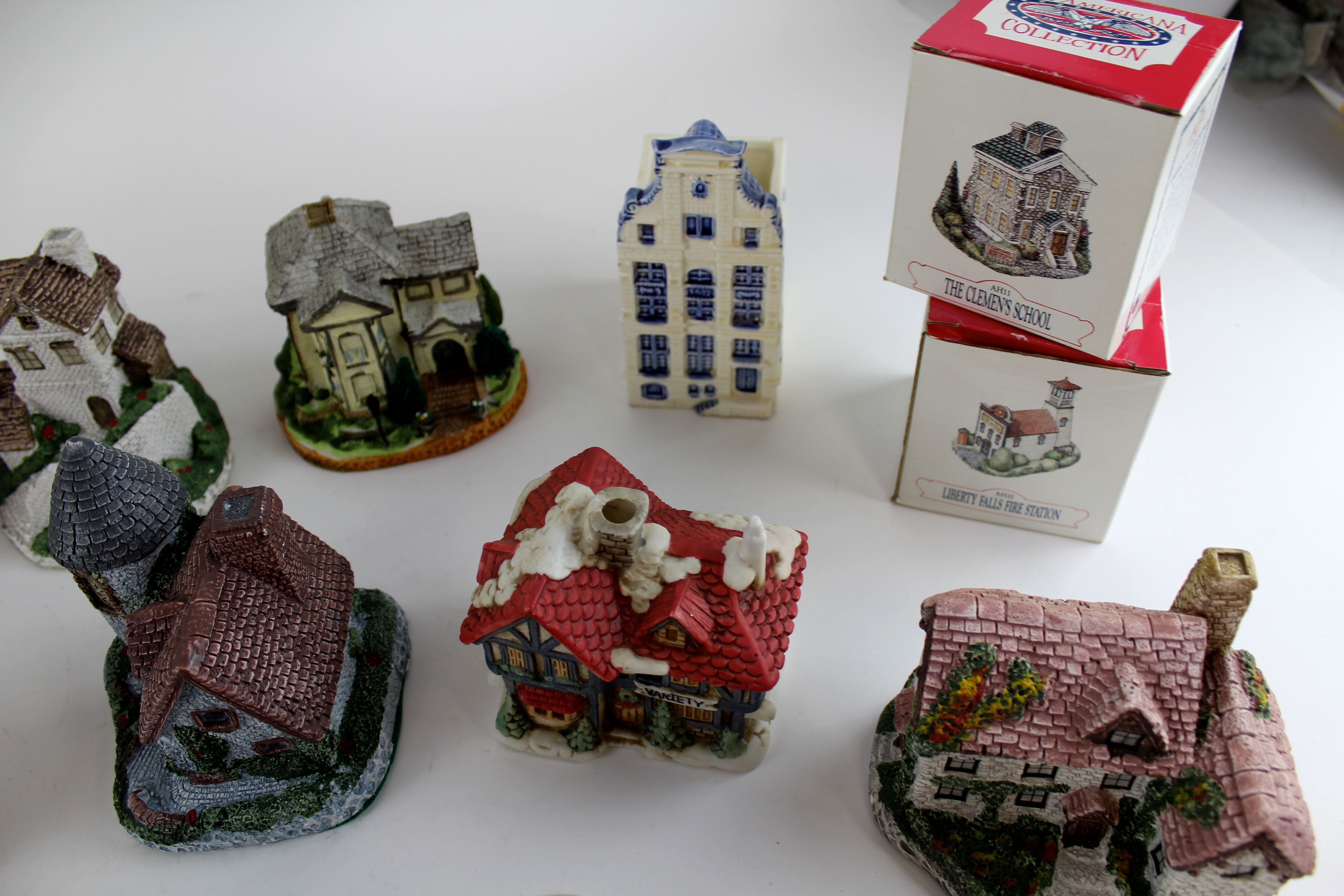 Ron Gordon Design Village Figurines