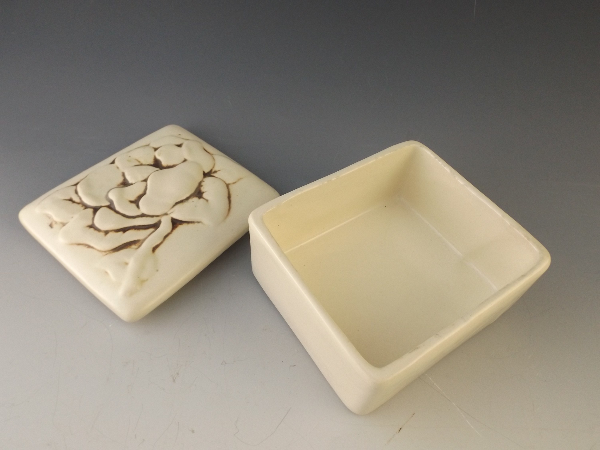 Red Wing Pottery Lidded Box with Magnolia Blossom