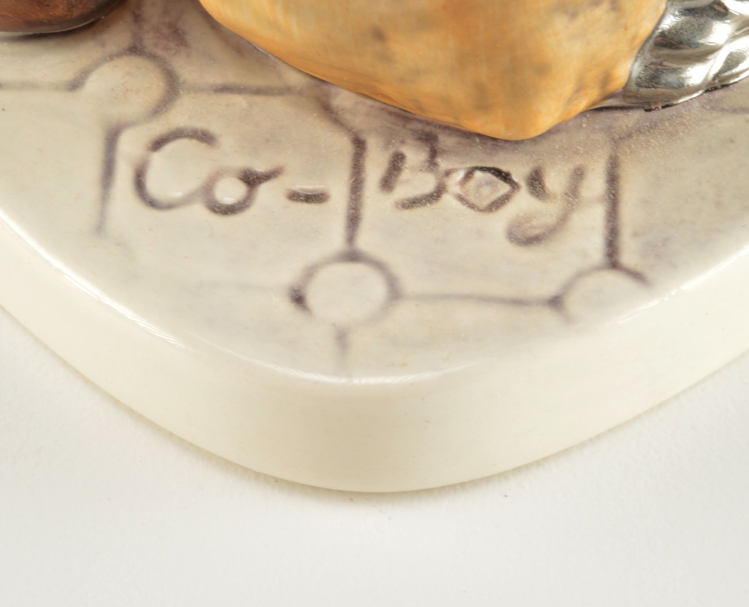 Two Vintage Hummel Collectables