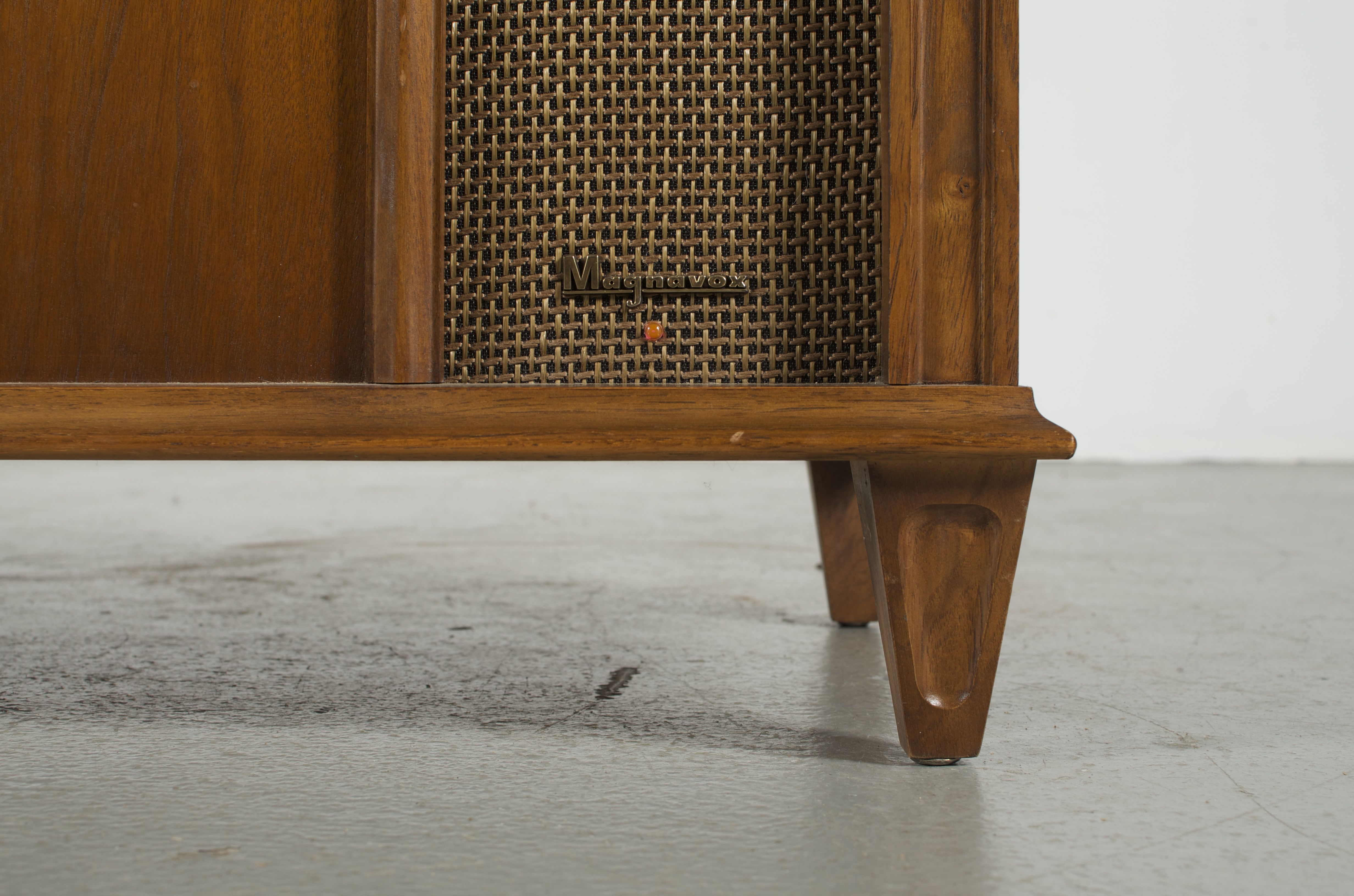 Vintage Magnavox Console Stereo Turntable Cabinet