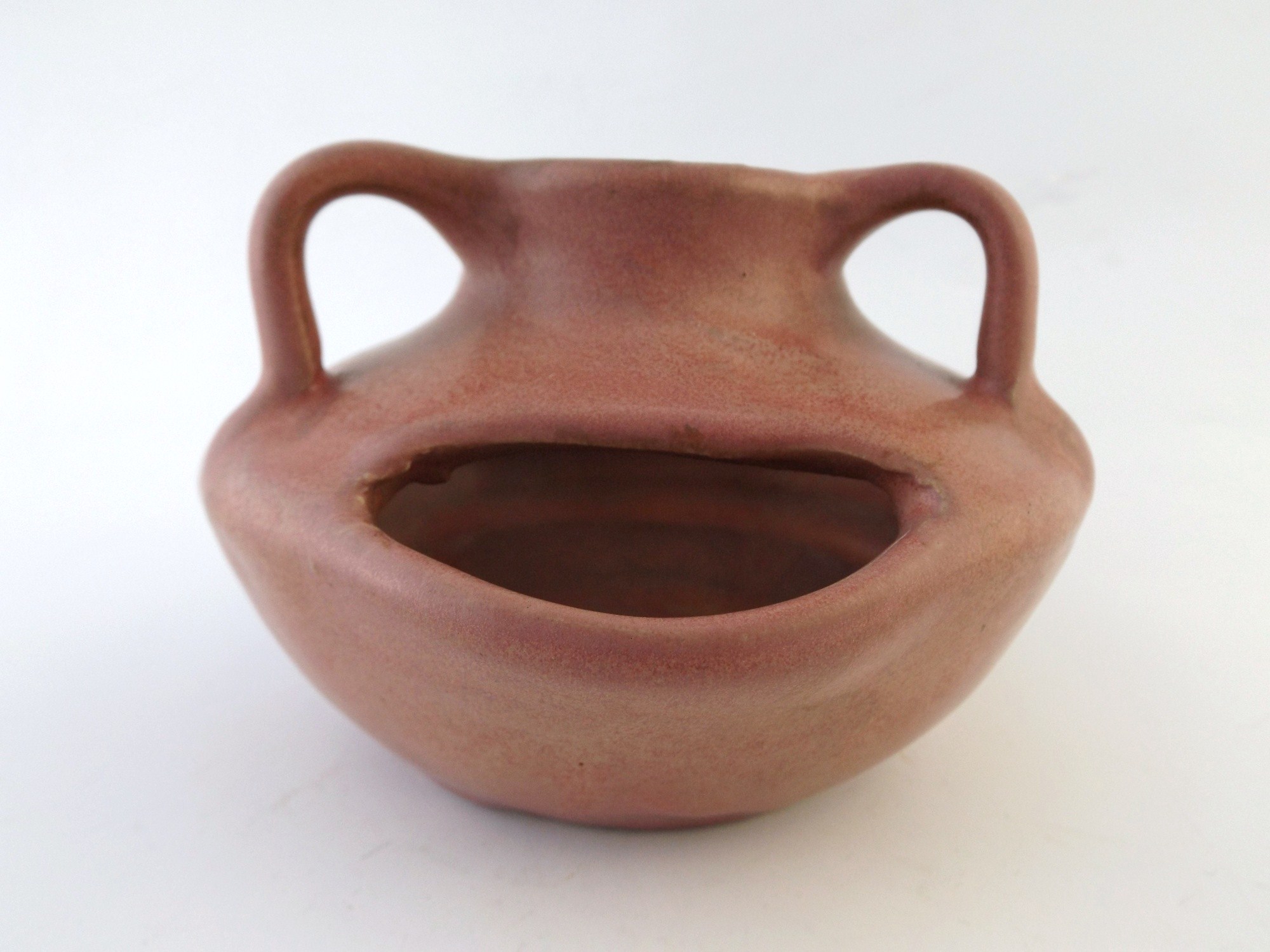 Bybee Cornelison Strawberry Pot