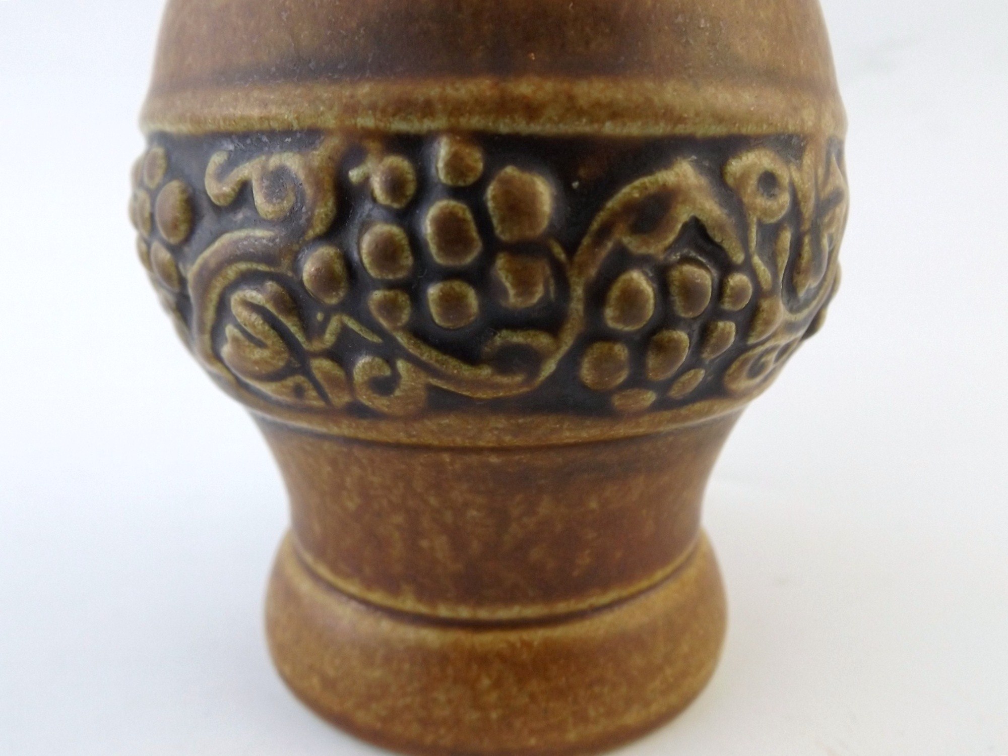 Western German Pottery Cup with Grapevine Border