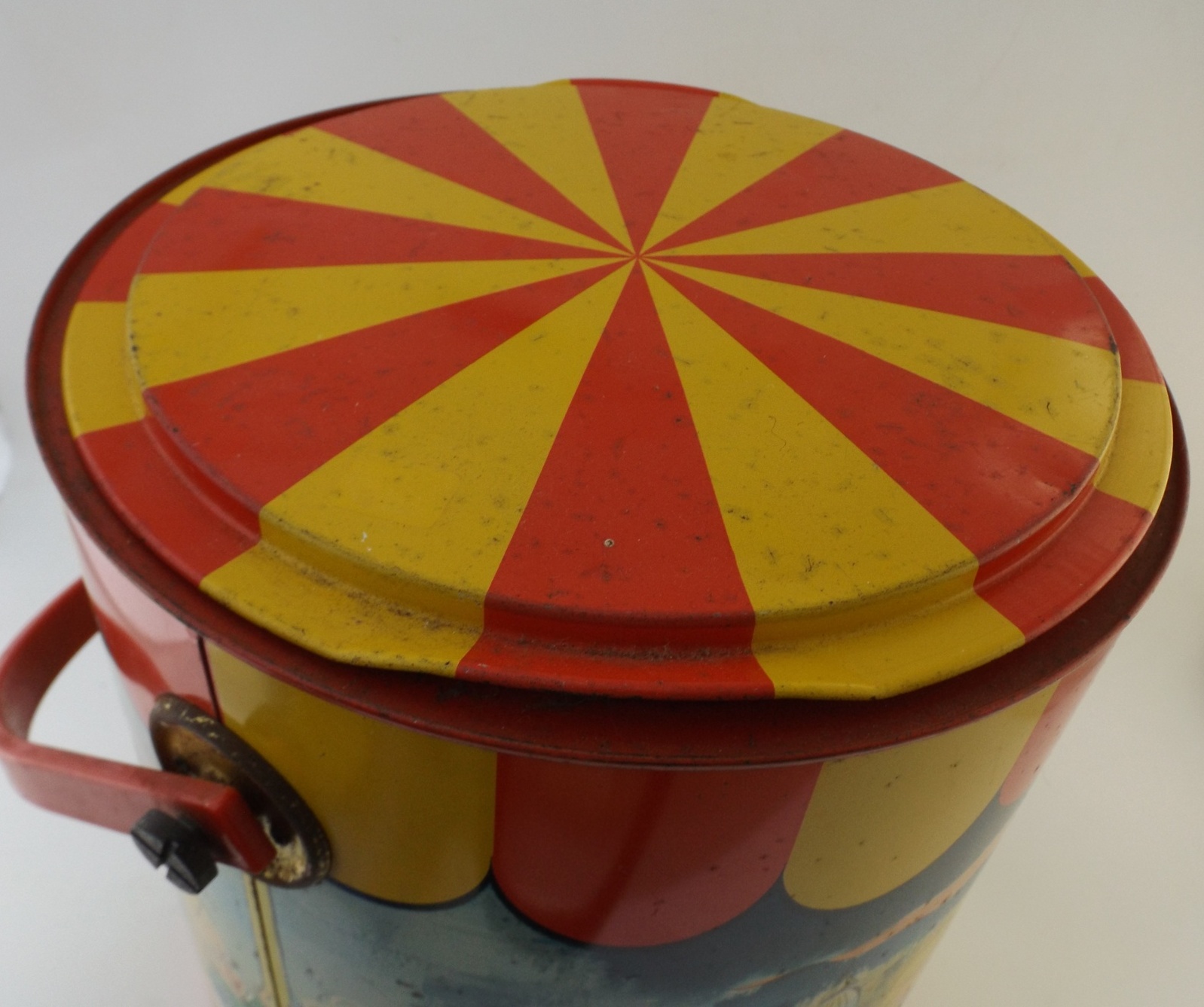 1953 Squirt Merry-Go-Round Cooler