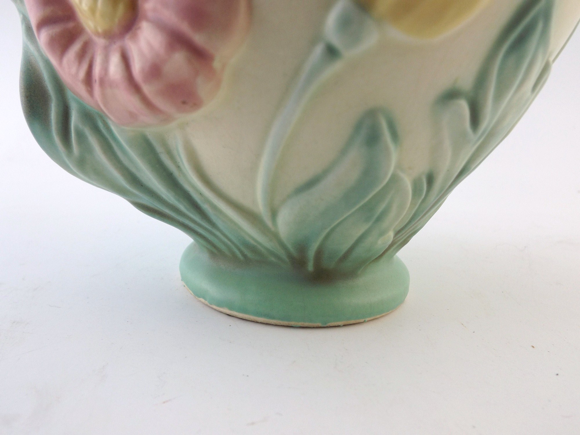 Hull Art Pottery Bow Knot Vase