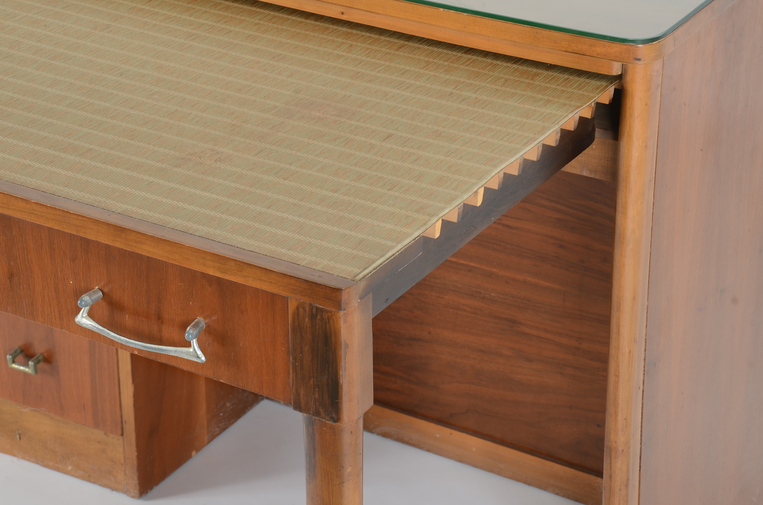 Expand-O-Matic Writing Extension Desk