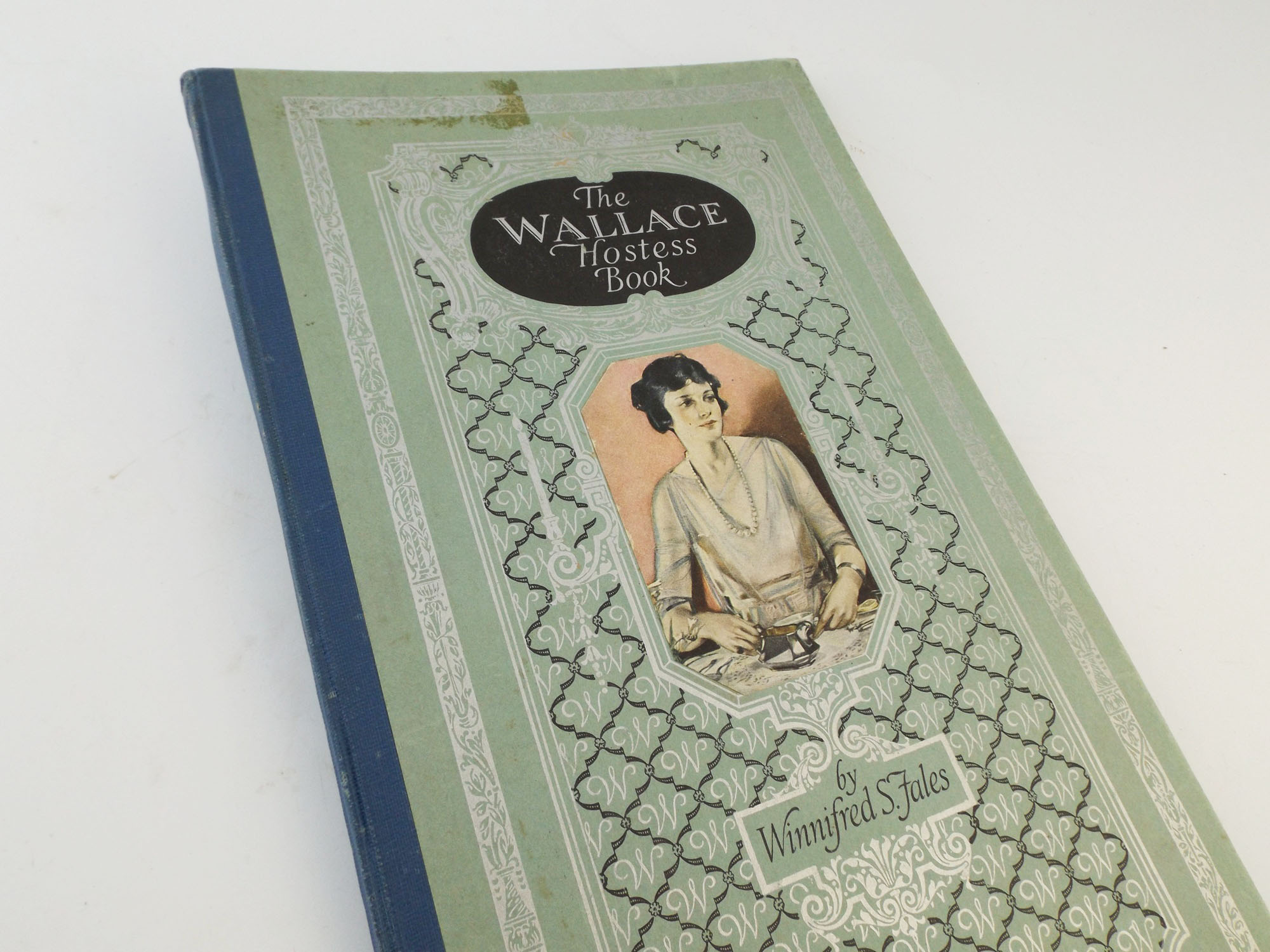 1920 Wallace Hostess Book