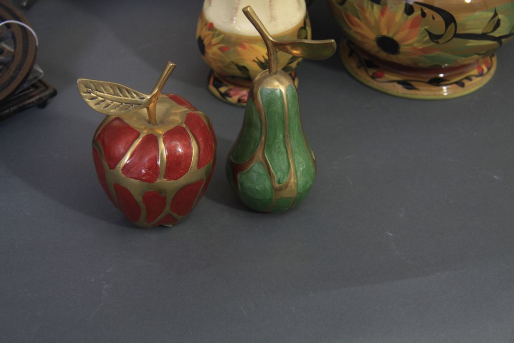 Kitchen Pottery in Fruit and Sunflower Designs