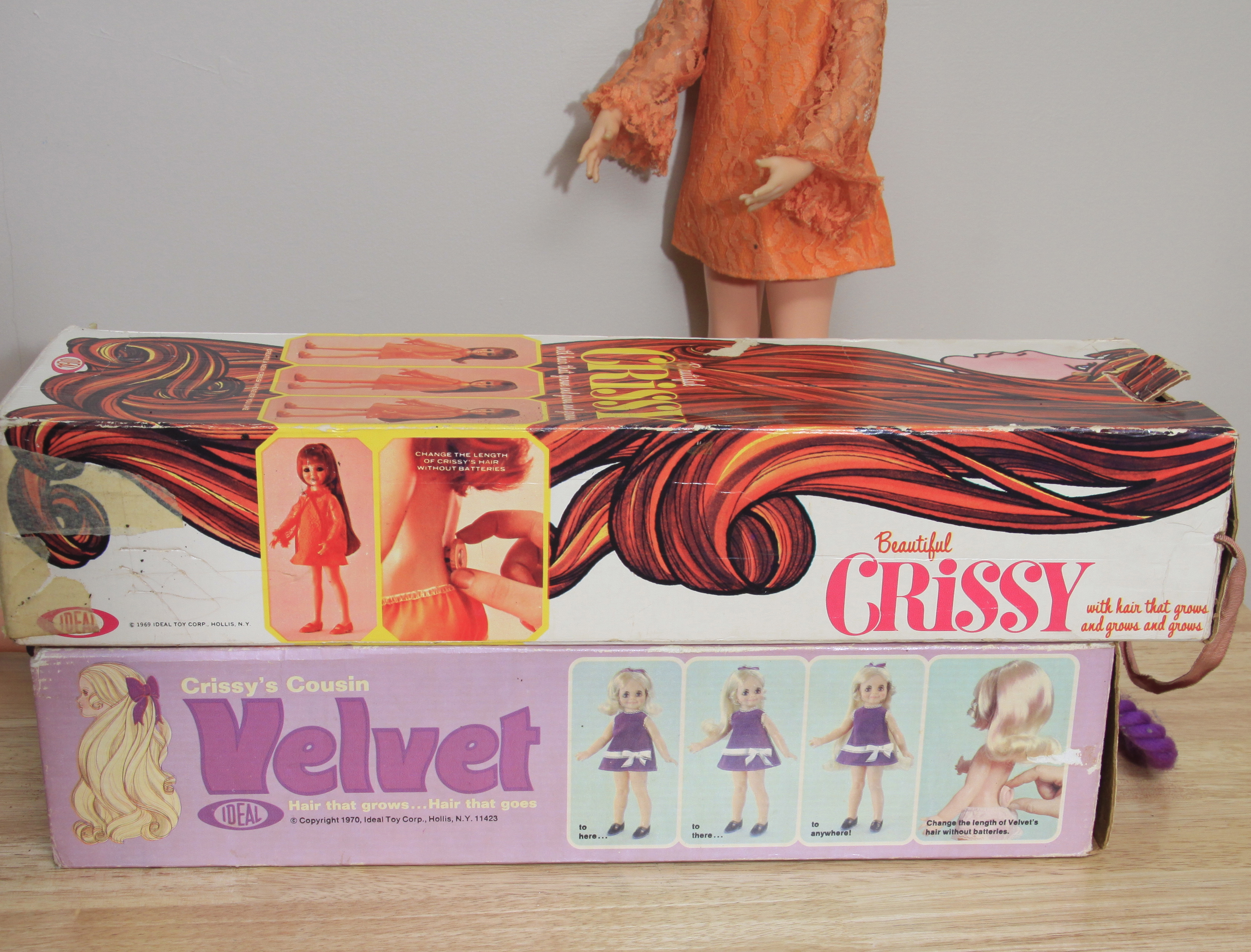 Crissy and Velvet Hair-Growing Dolls