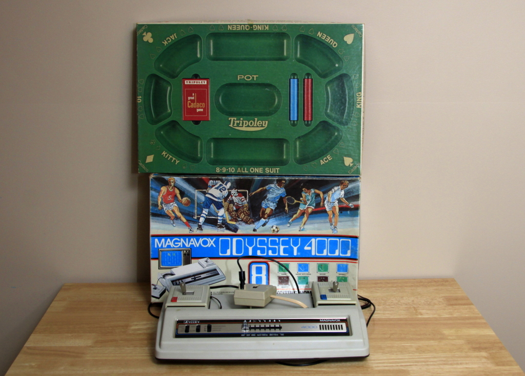 Magnavox Odyssey 4000 Home Video Game Console