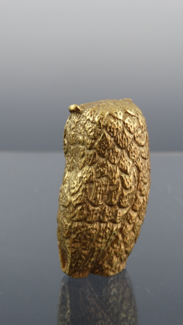 Steuben Crystal "Column of the Owl" with 18k Yellow Gold Owl