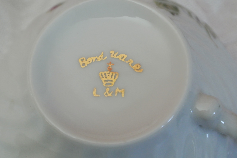 Beautiful Vintage Luncheon Serving Items