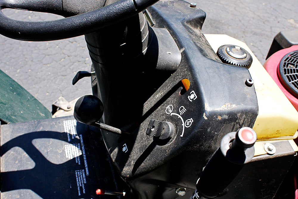 Craftsman 15.5 HP Lawn Tractor