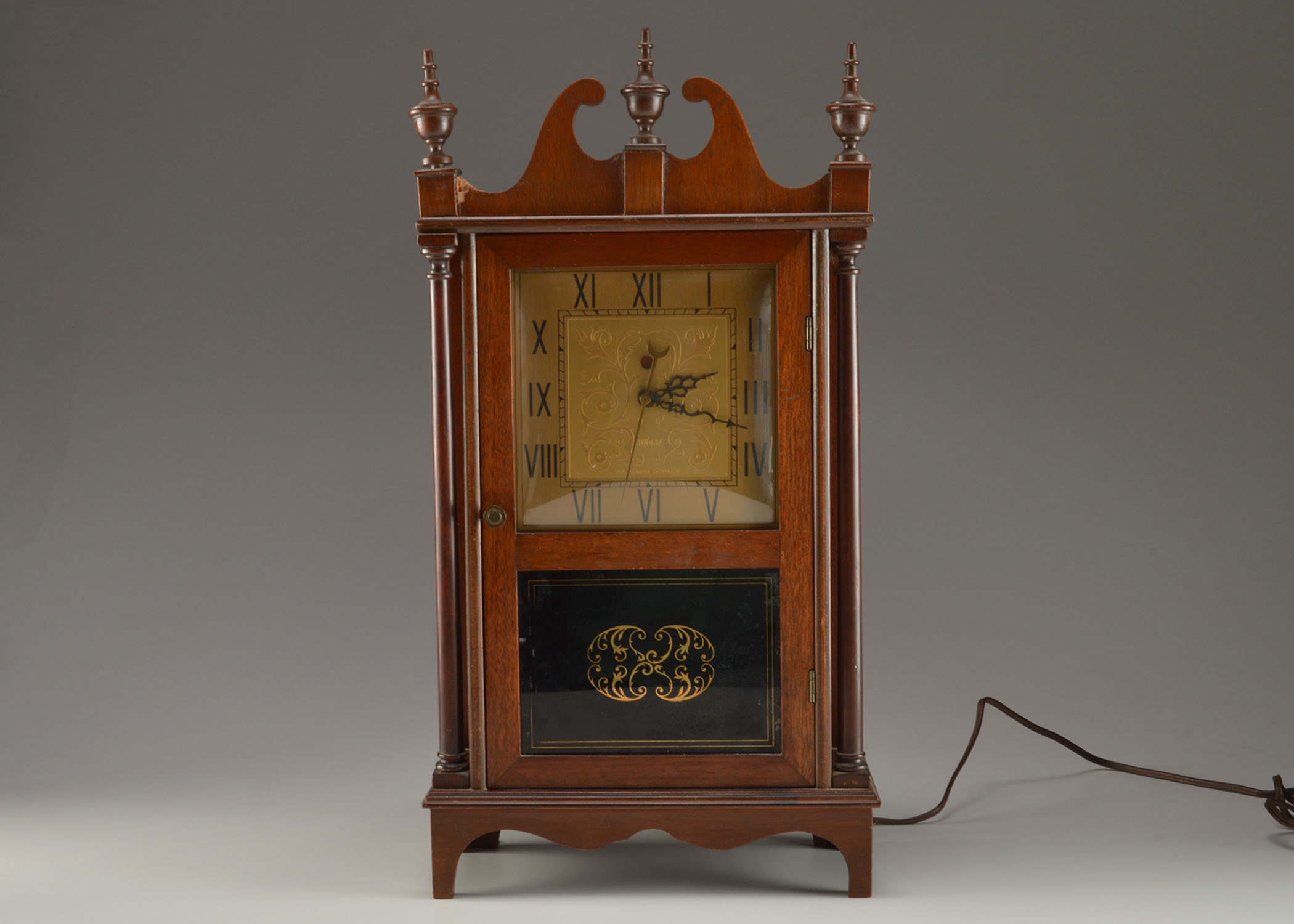 Vintage Nutone "Madison" Mantel Clock