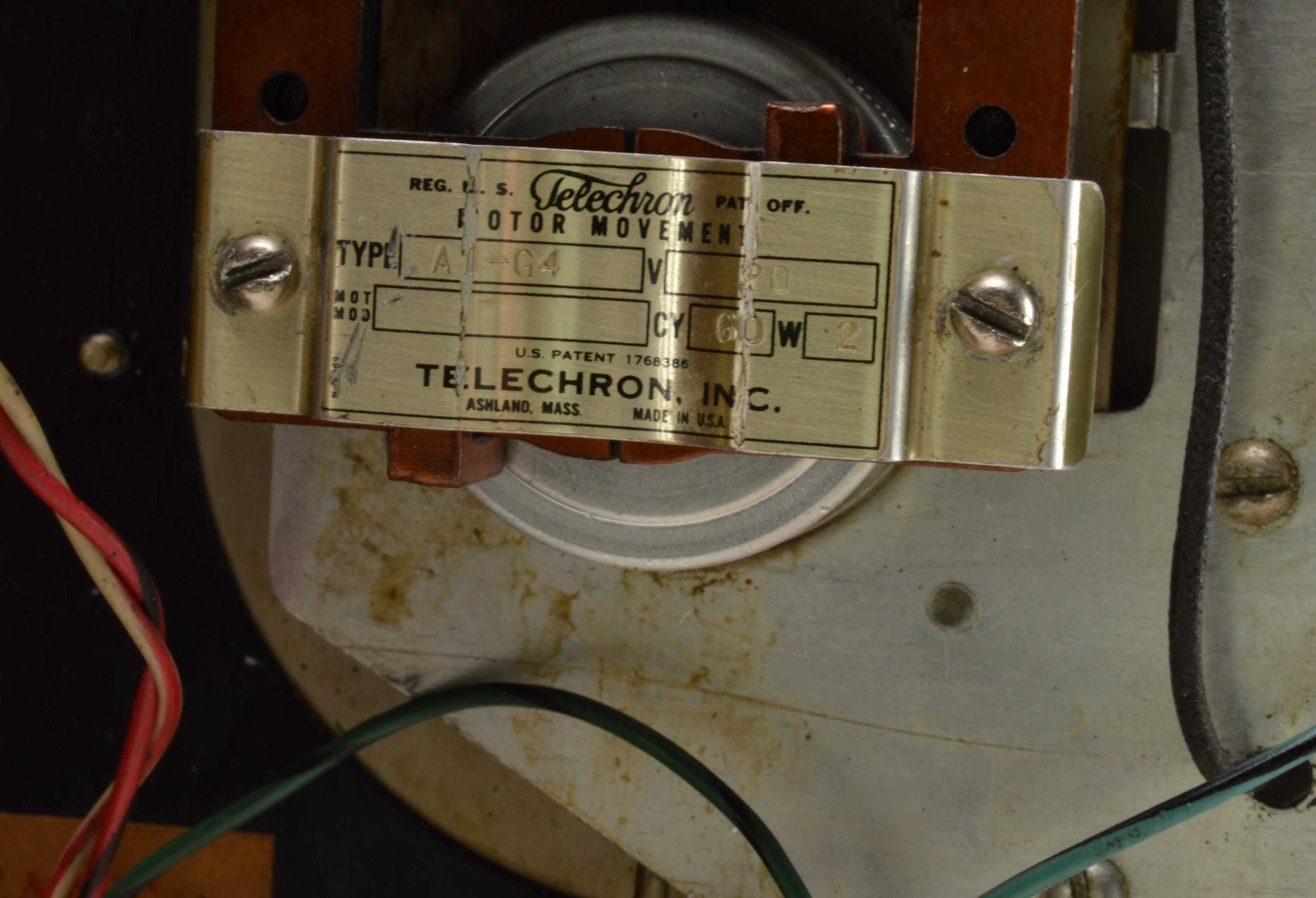 Vintage Nutone "Madison" Mantel Clock