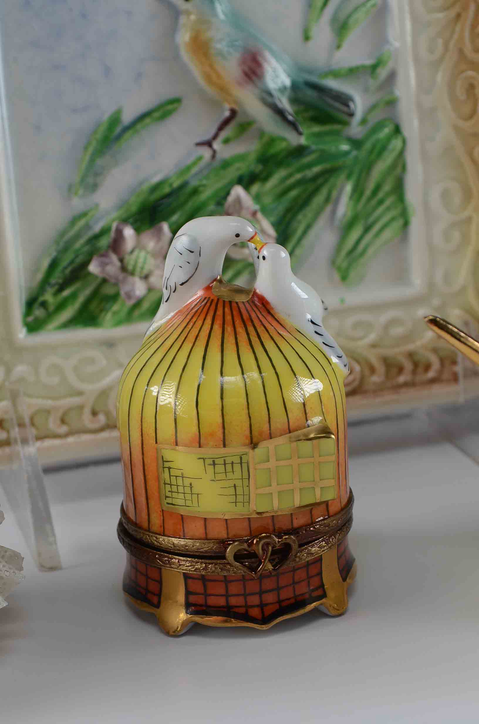 Group of Vintage Decorative Items