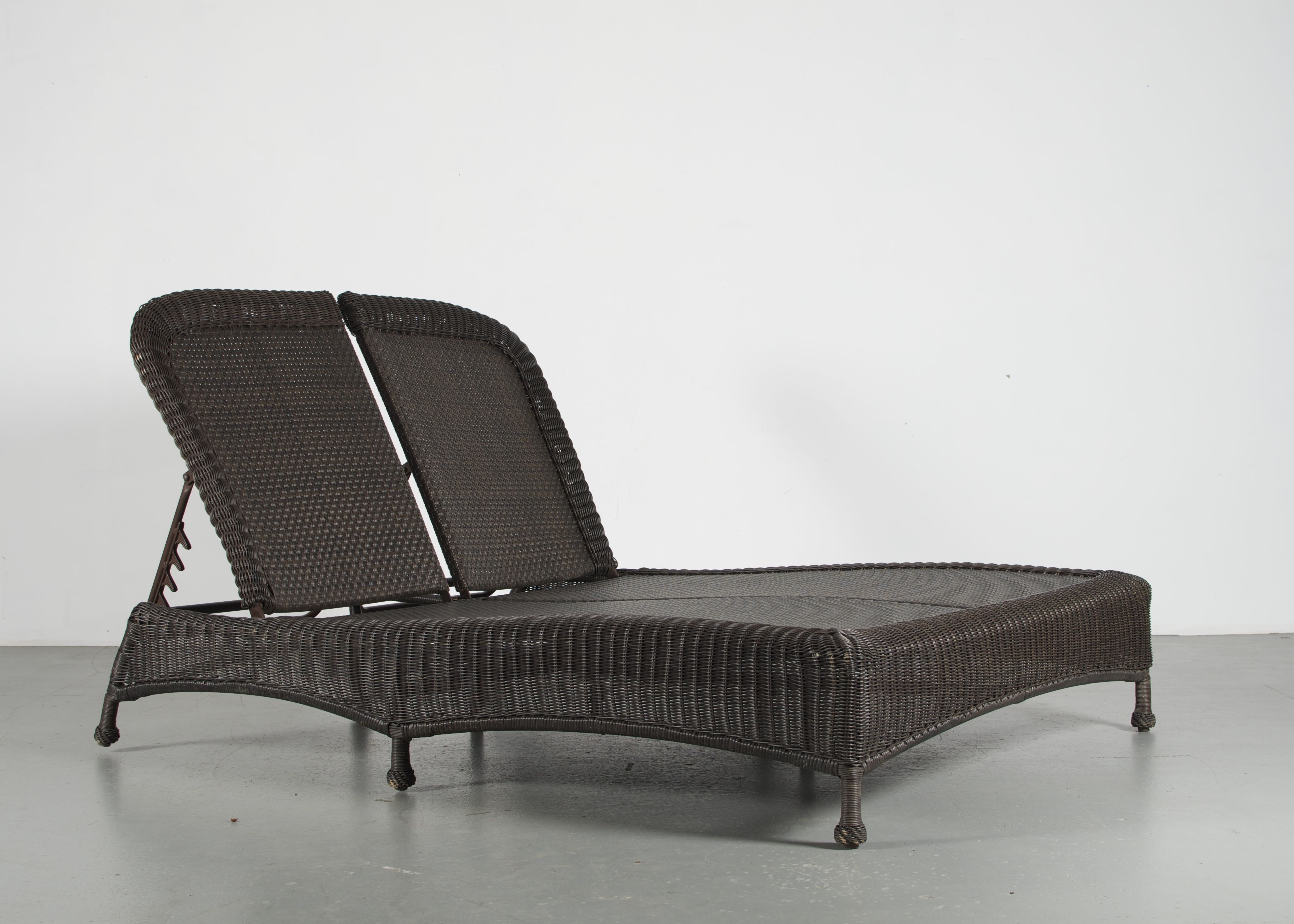 Classic Wicker Double Chaise Lounge by Summer Classics