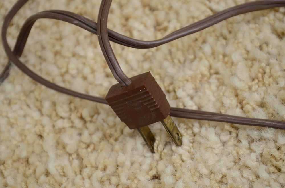 Early American Style Floor Lamp