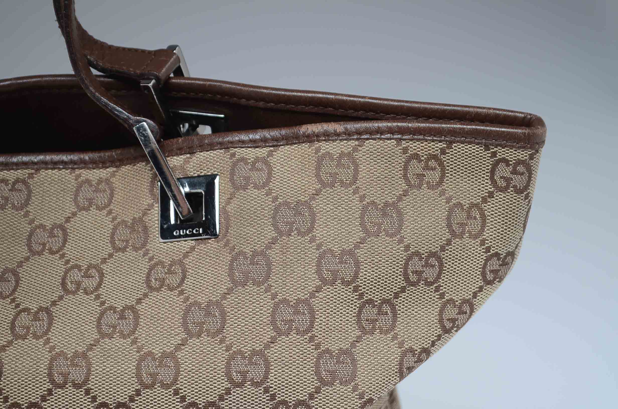GUCCI Stylish Tote in Monogram Canvas