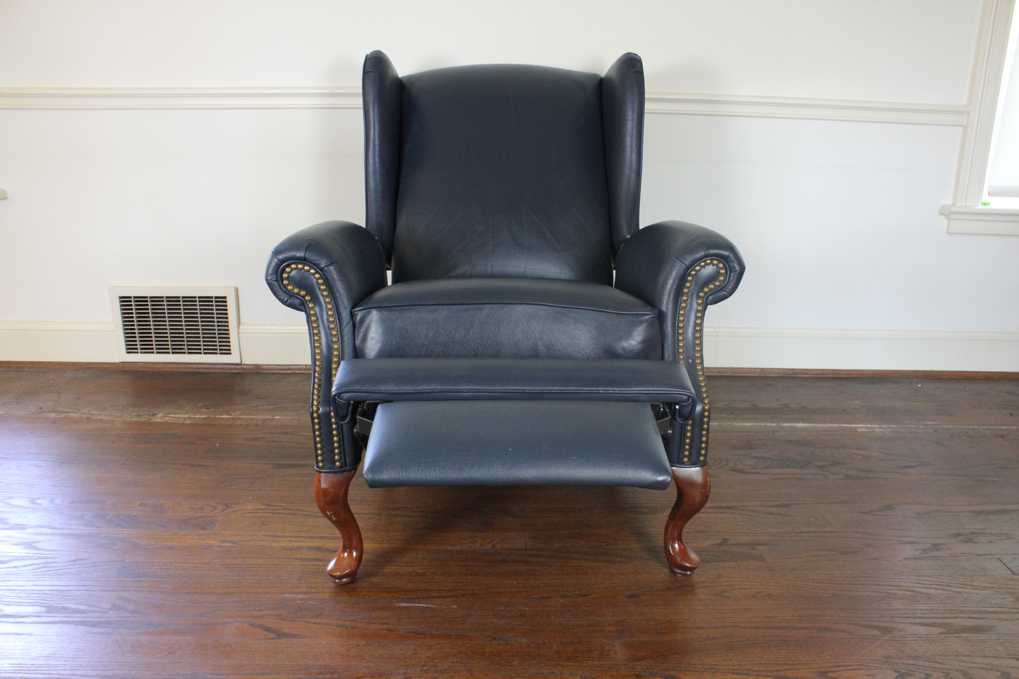 Queen Anne Style Wingback Leather Reclining Chair