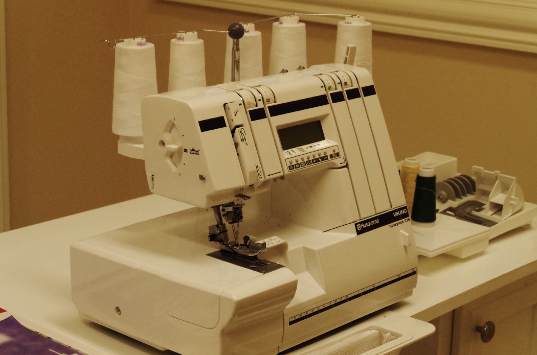 Viking Husqvarna Huskylock 936 Serger, and Supplies