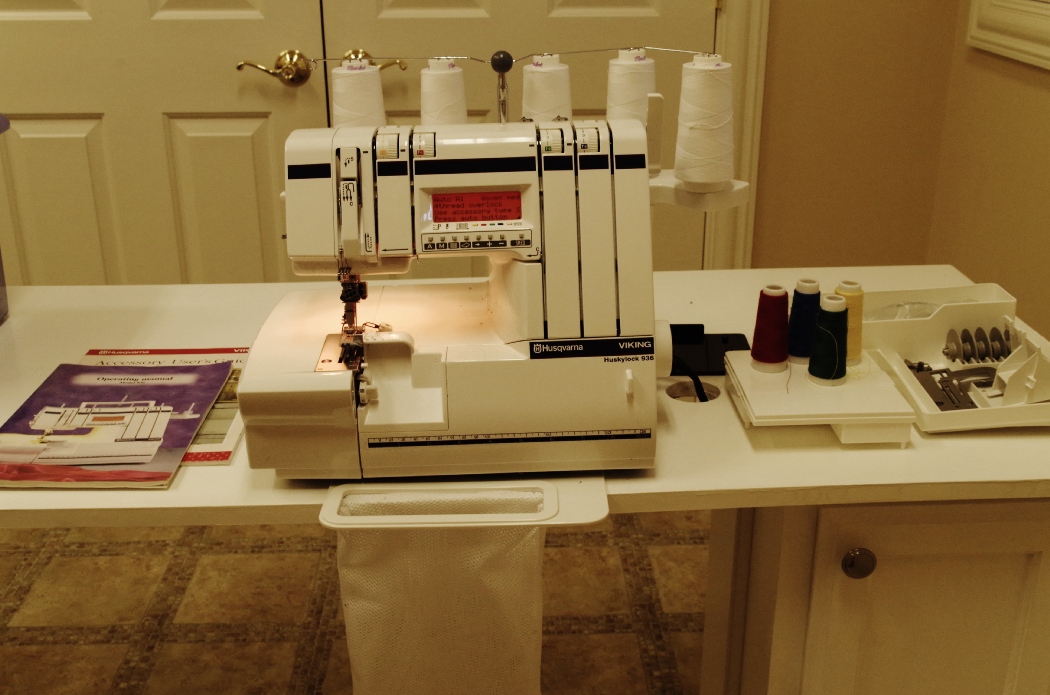 Viking Husqvarna Huskylock 936 Serger, and Supplies