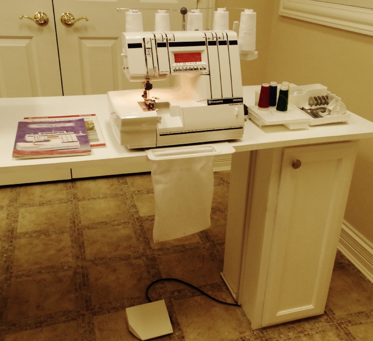 Viking Husqvarna Huskylock 936 Serger, and Supplies