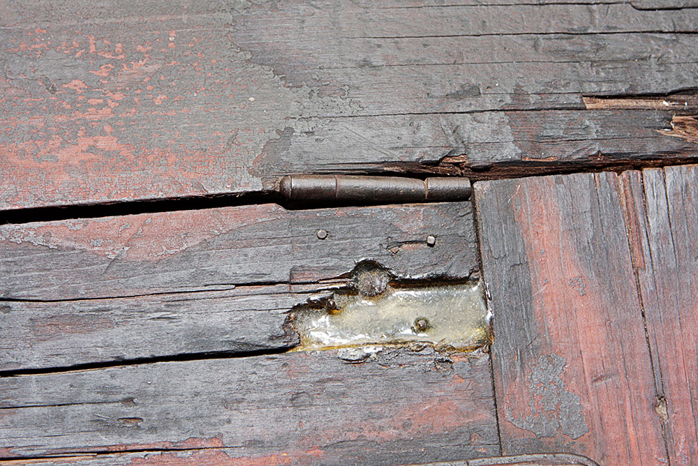 Lion Coffee Bin from the Woolson Spice Company