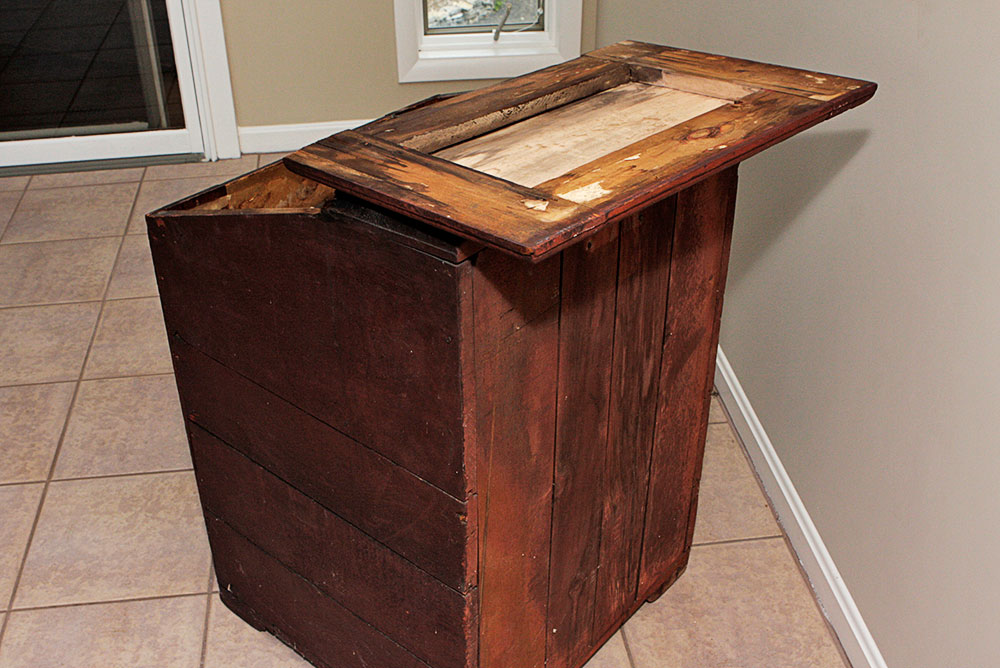 Lion Coffee Bin from the Woolson Spice Company