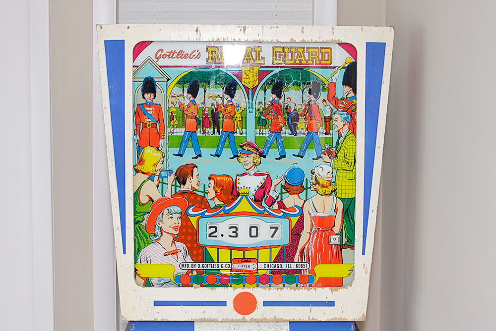 Gottlieb's Royal Guard Pinball Machine