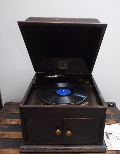 1930s "His Master's Voice" Model 103 Gramophone