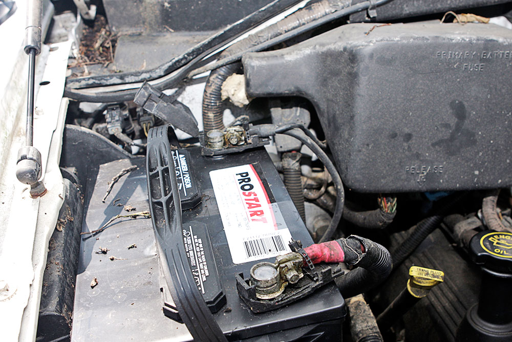 1997 Ford F150 XLT Truck with 24,000 Miles, Extended Cab, 8 Cyl