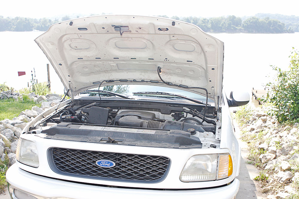1997 Ford F150 XLT Truck with 24,000 Miles, Extended Cab, 8 Cyl