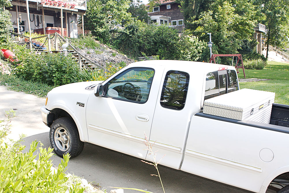 1997 Ford F150 XLT Truck with 24,000 Miles, Extended Cab, 8 Cyl
