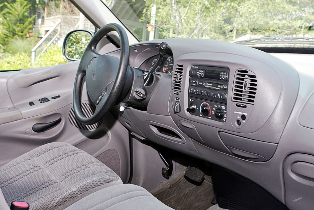 1997 Ford F150 XLT Truck with 24,000 Miles, Extended Cab, 8 Cyl