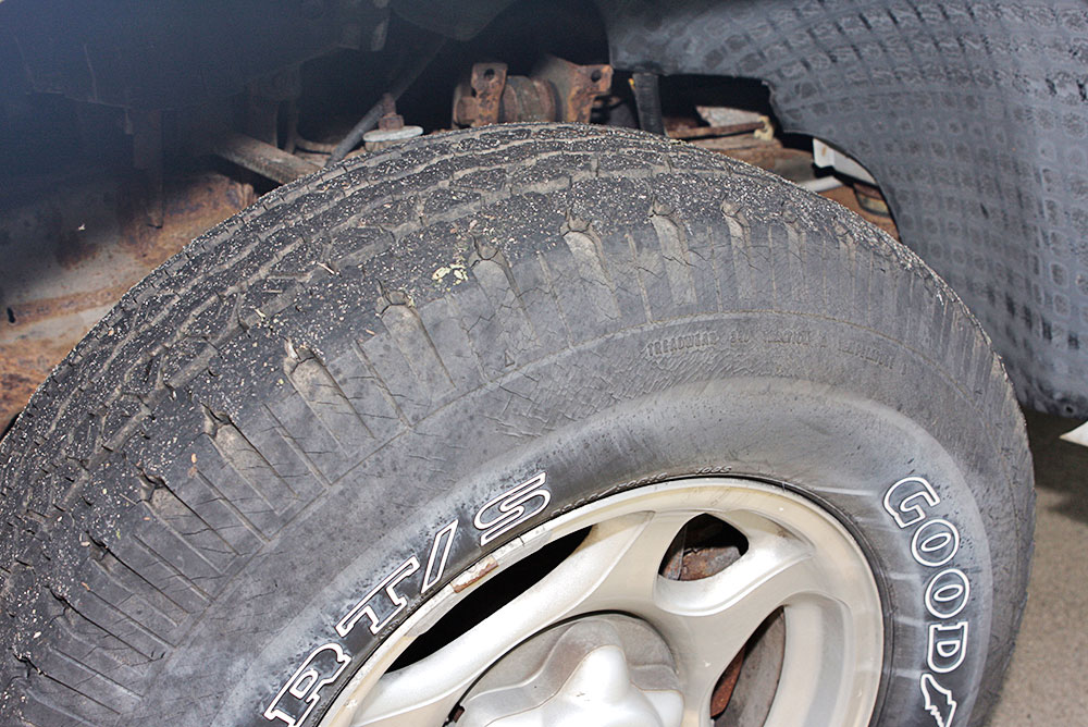 1997 Ford F150 XLT Truck with 24,000 Miles, Extended Cab, 8 Cyl