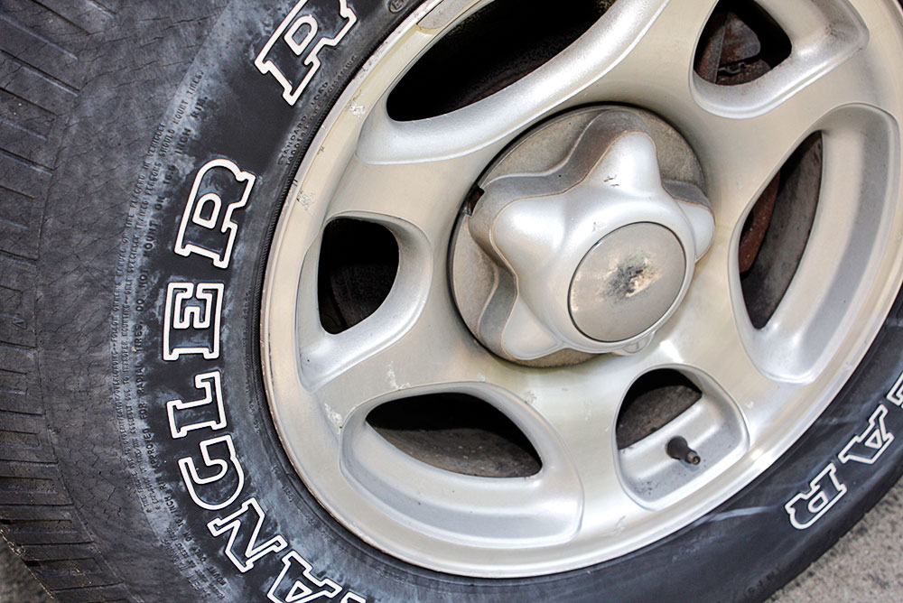 1997 Ford F150 XLT Truck with 24,000 Miles, Extended Cab, 8 Cyl