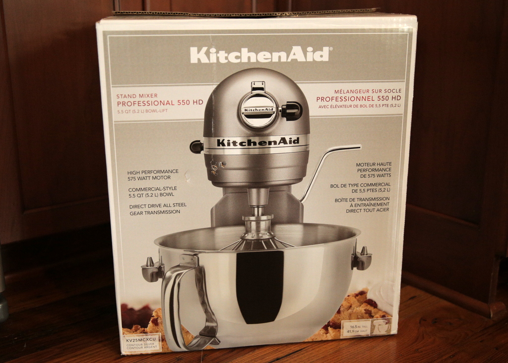 New KitchenAid Stand Mixer Professional 550 HD