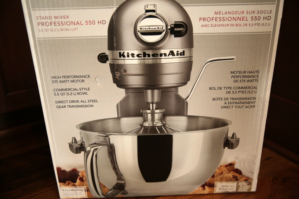 New KitchenAid Stand Mixer Professional 550 HD