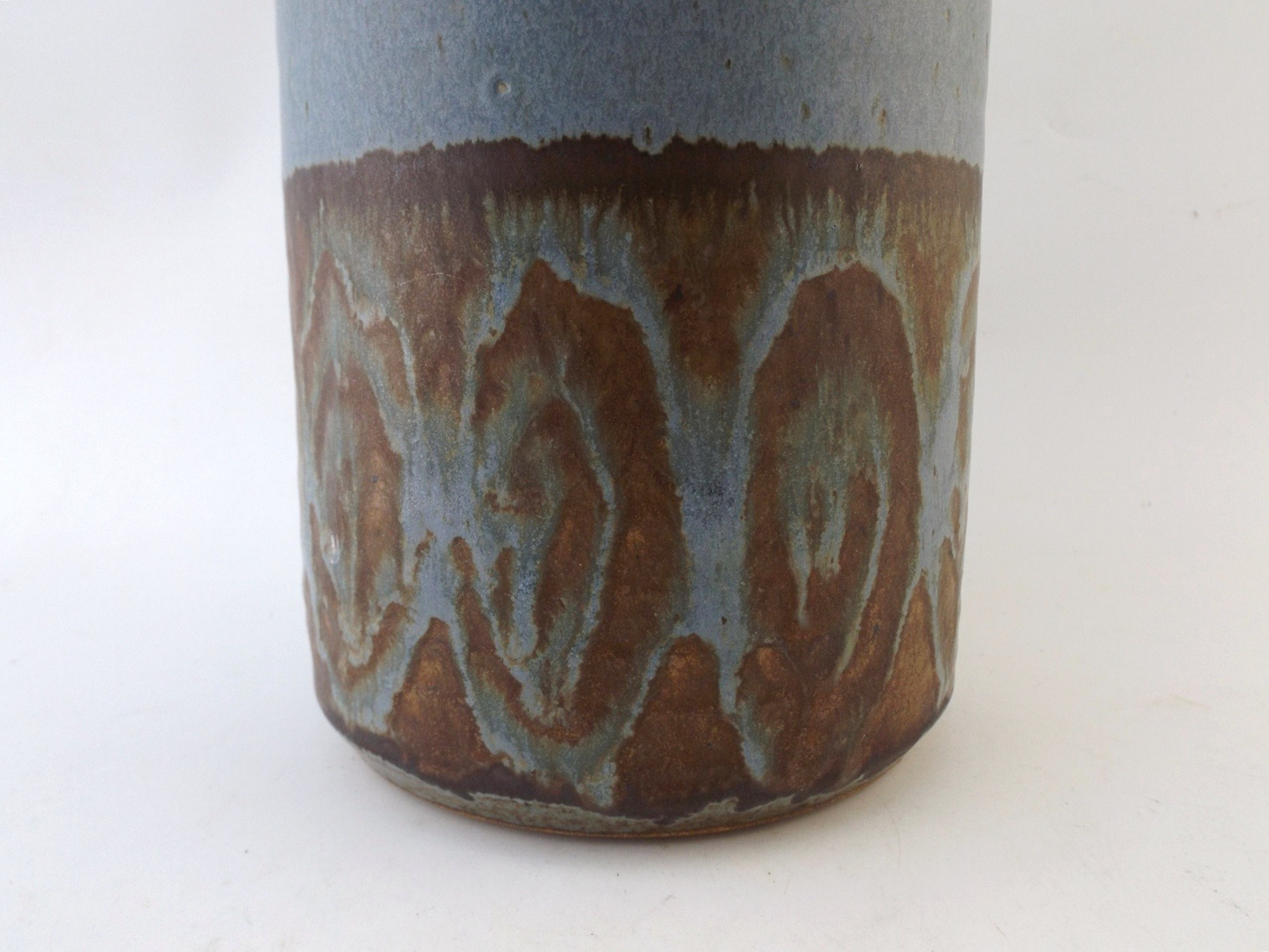 Signed Wishon Harrell Modernist Stoneware Vase
