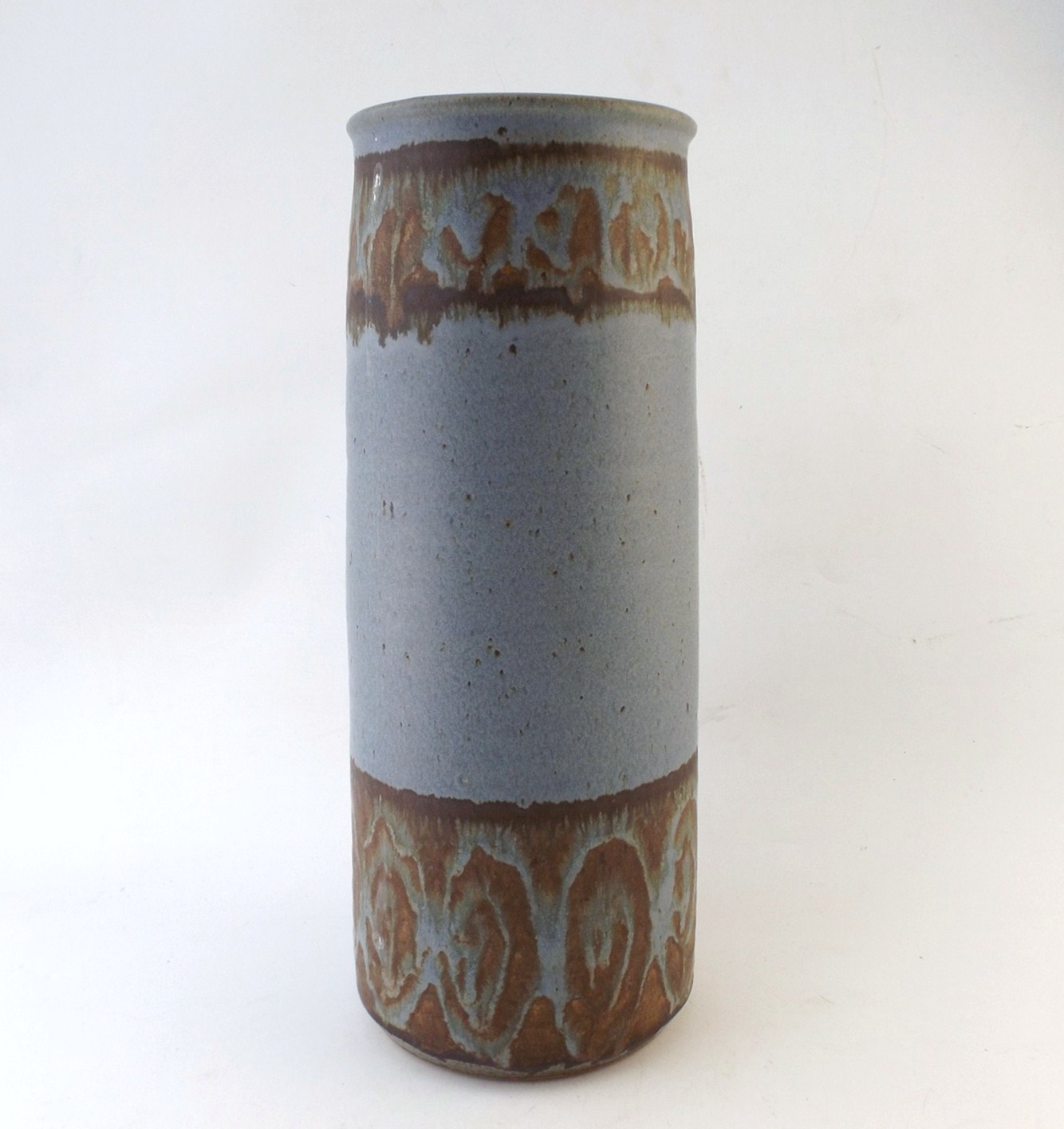 Signed Wishon Harrell Modernist Stoneware Vase