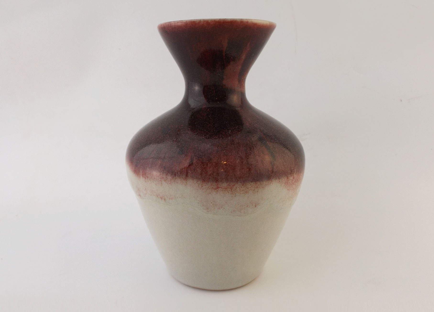Signed Douglas Ferguson Pigeon Forge Vase