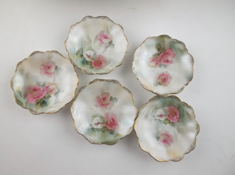 Assortment of Vintage Porcelain Nut Bowls