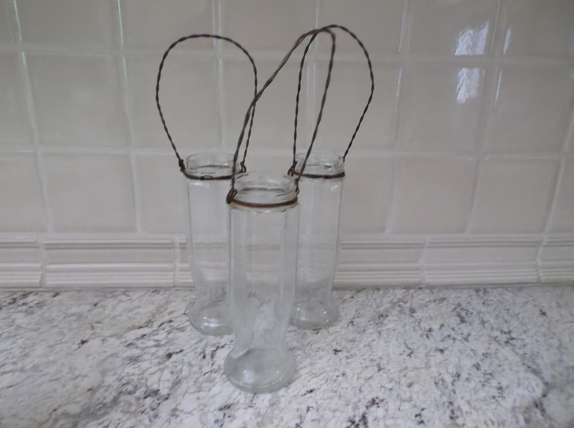 Assortment of Glass Kitchenalia Items 