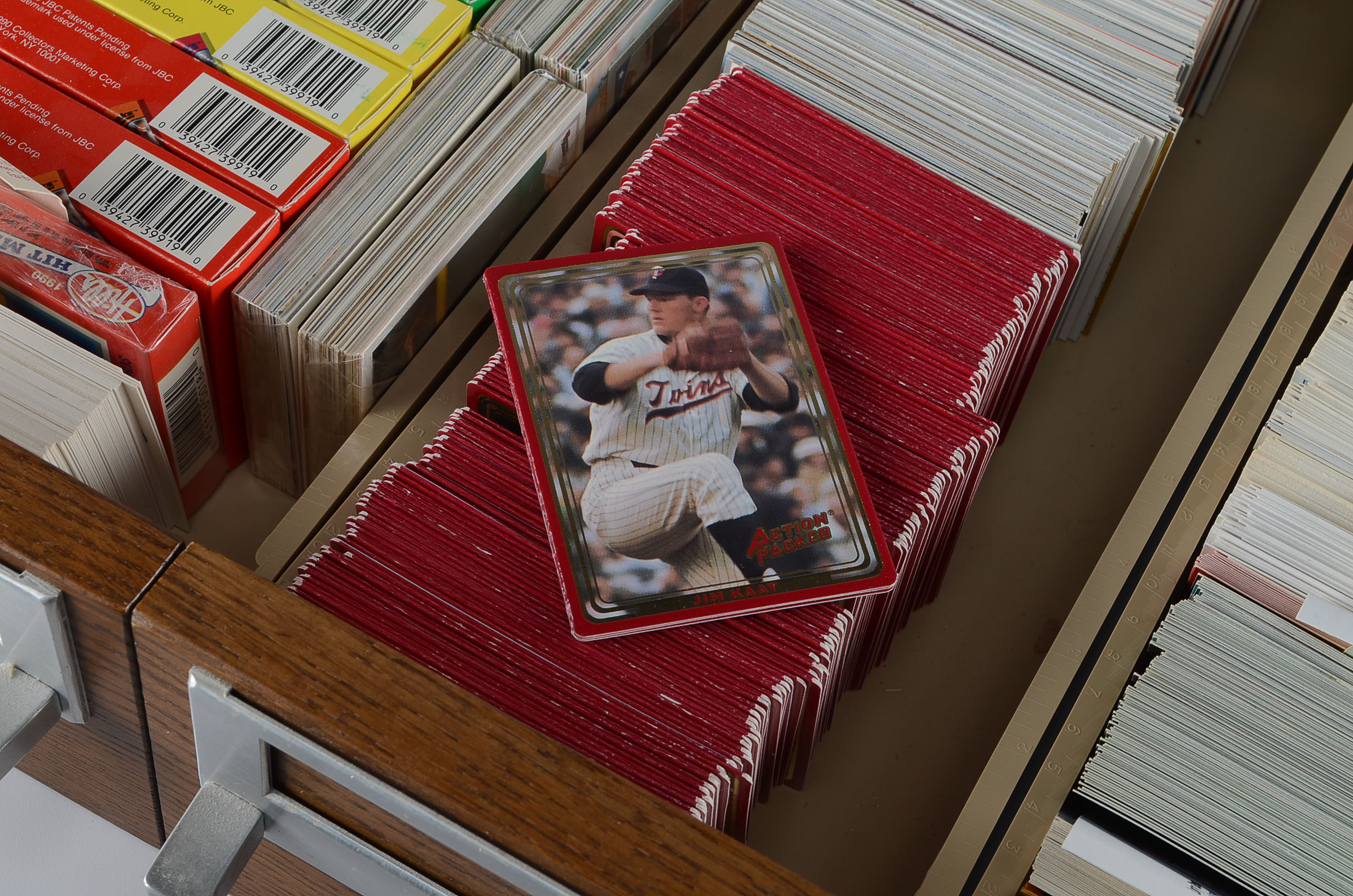 Mixed Collectible Sports Baseball Card Lot