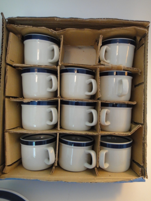 MSI Monterrey Blue Stoneware