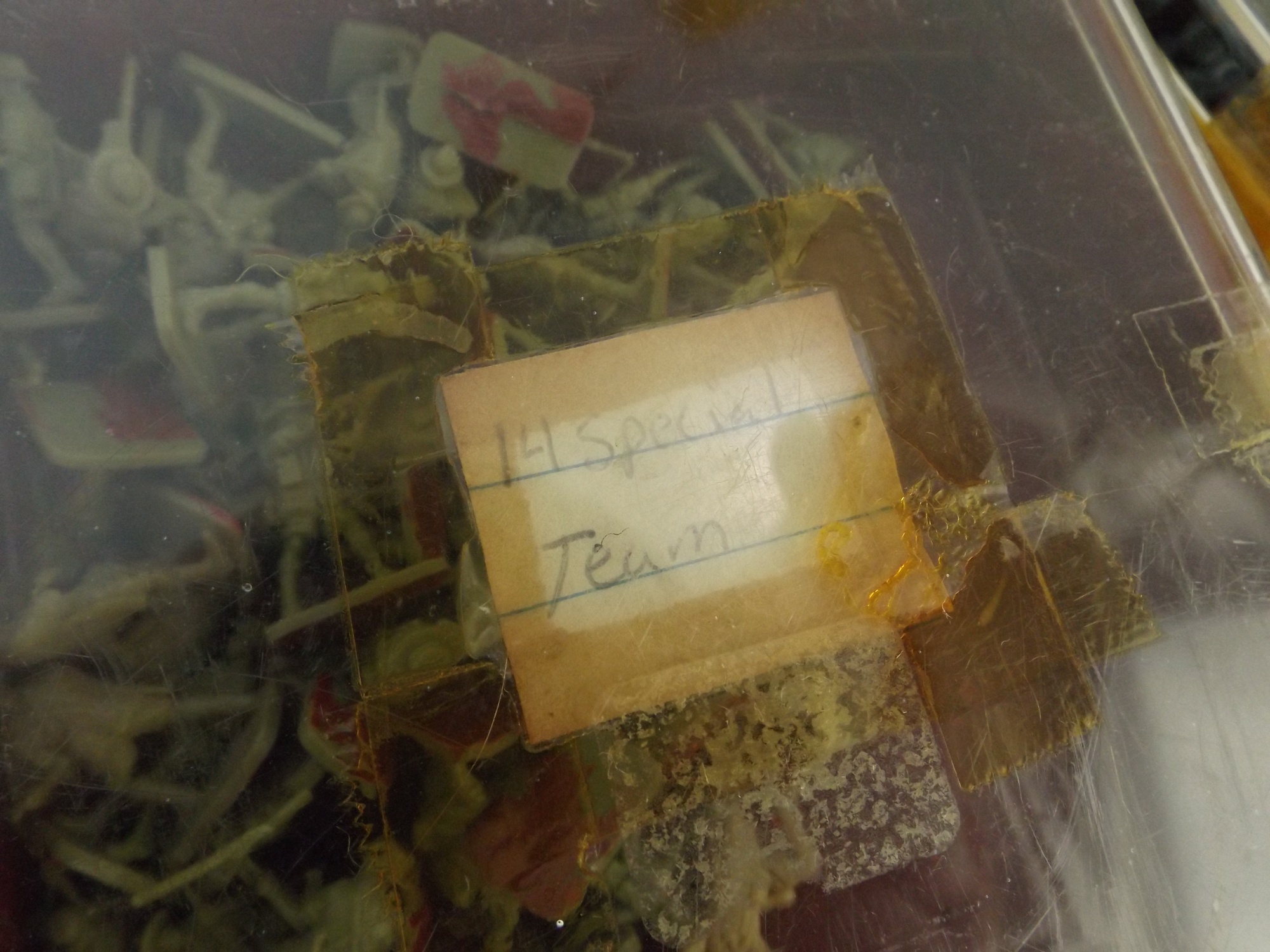 Boxed Vintage Miniature Plastic Soldiers